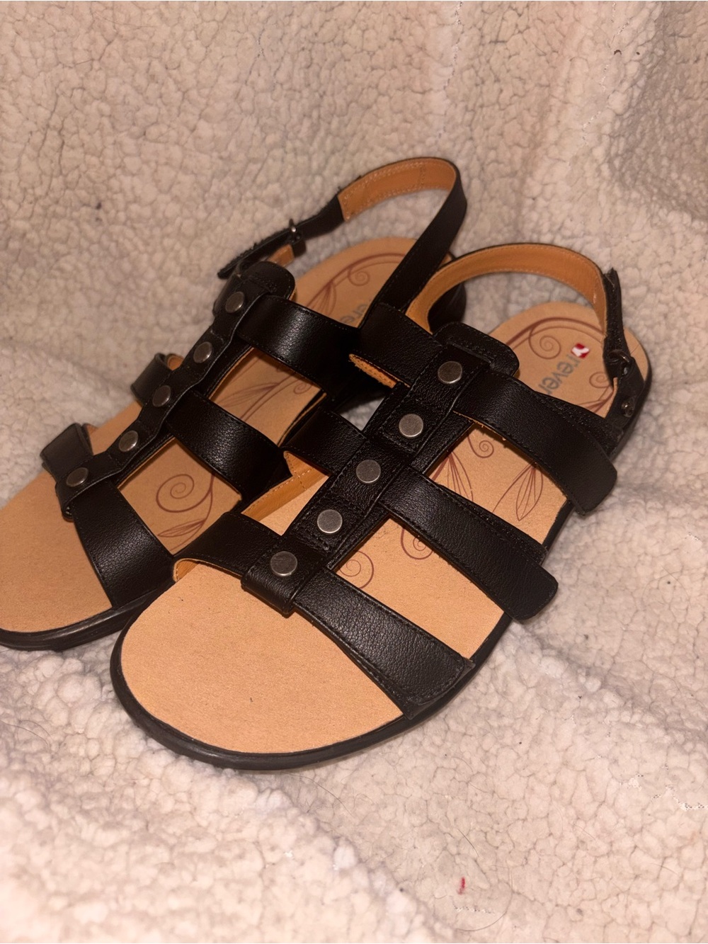 NWOT Revere Women’s Black Leather Strappy Comfort Sandals Size 42 EU 11 US